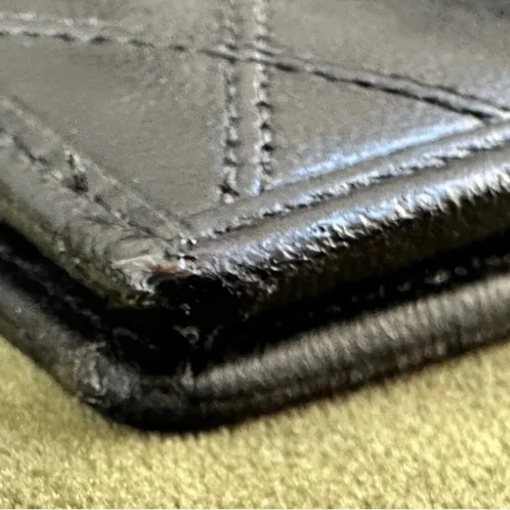 Vintage Chanel Black Quilted Caviar Leather Bifold Unisex Wallet